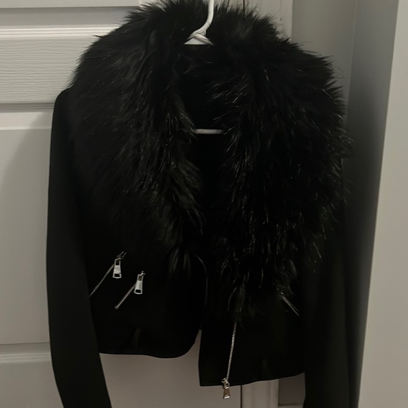 Women fur detailed jacket - Picture 1 of 2